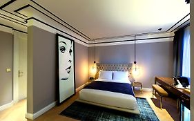 Walton Hotels Galata